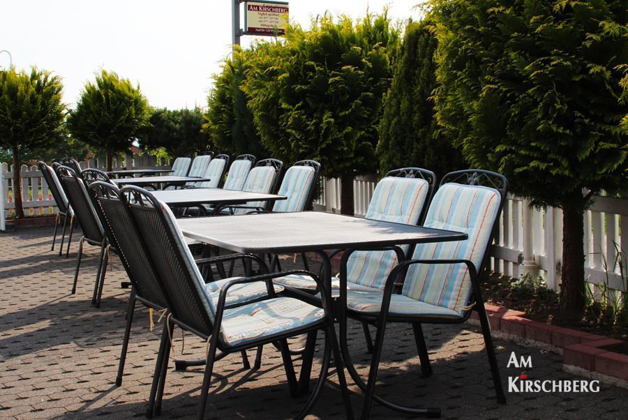 Hotel & Restaurant Am Kirschberg Alten Buseck Esterno foto